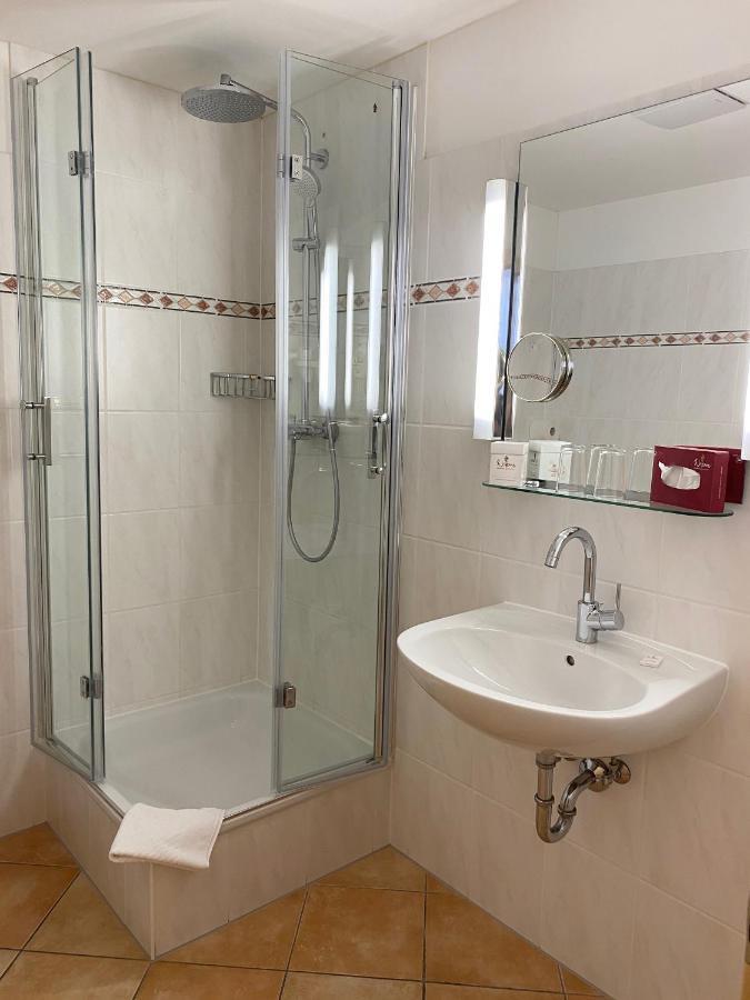 Seehotel Schaepfle Uberlingen Luaran gambar